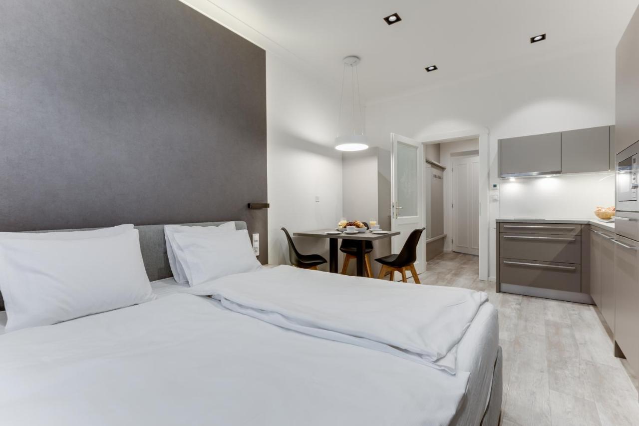 Lampi Aparthotel Praha Eksteriør bilde