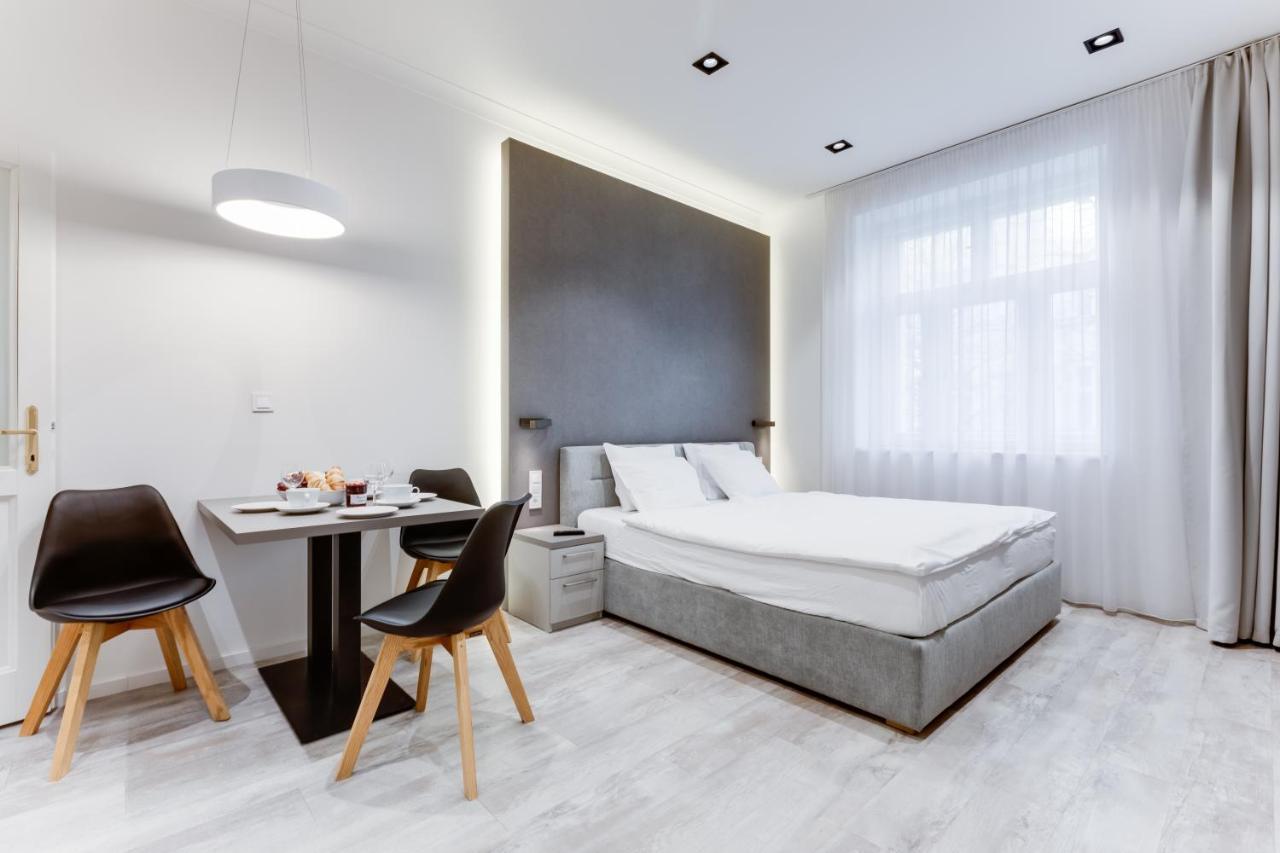 Lampi Aparthotel Praha Eksteriør bilde