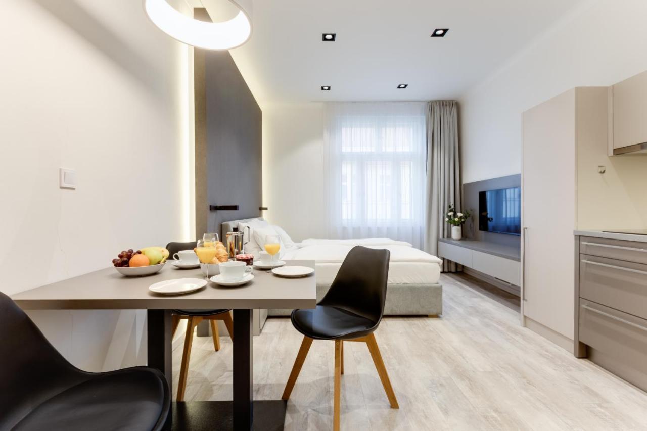 Lampi Aparthotel Praha Eksteriør bilde