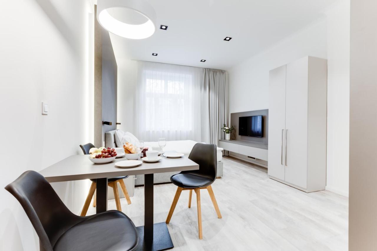 Lampi Aparthotel Praha Eksteriør bilde