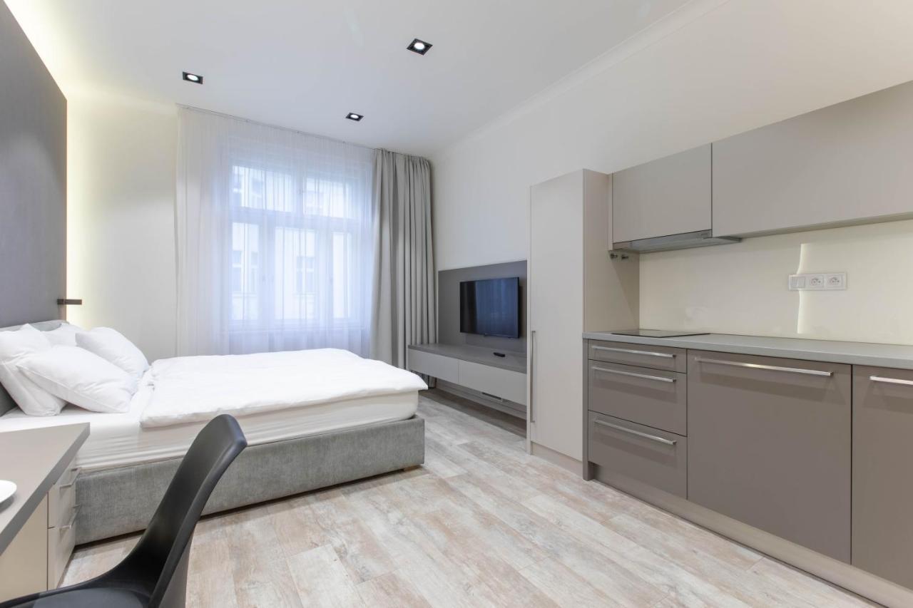 Lampi Aparthotel Praha Eksteriør bilde