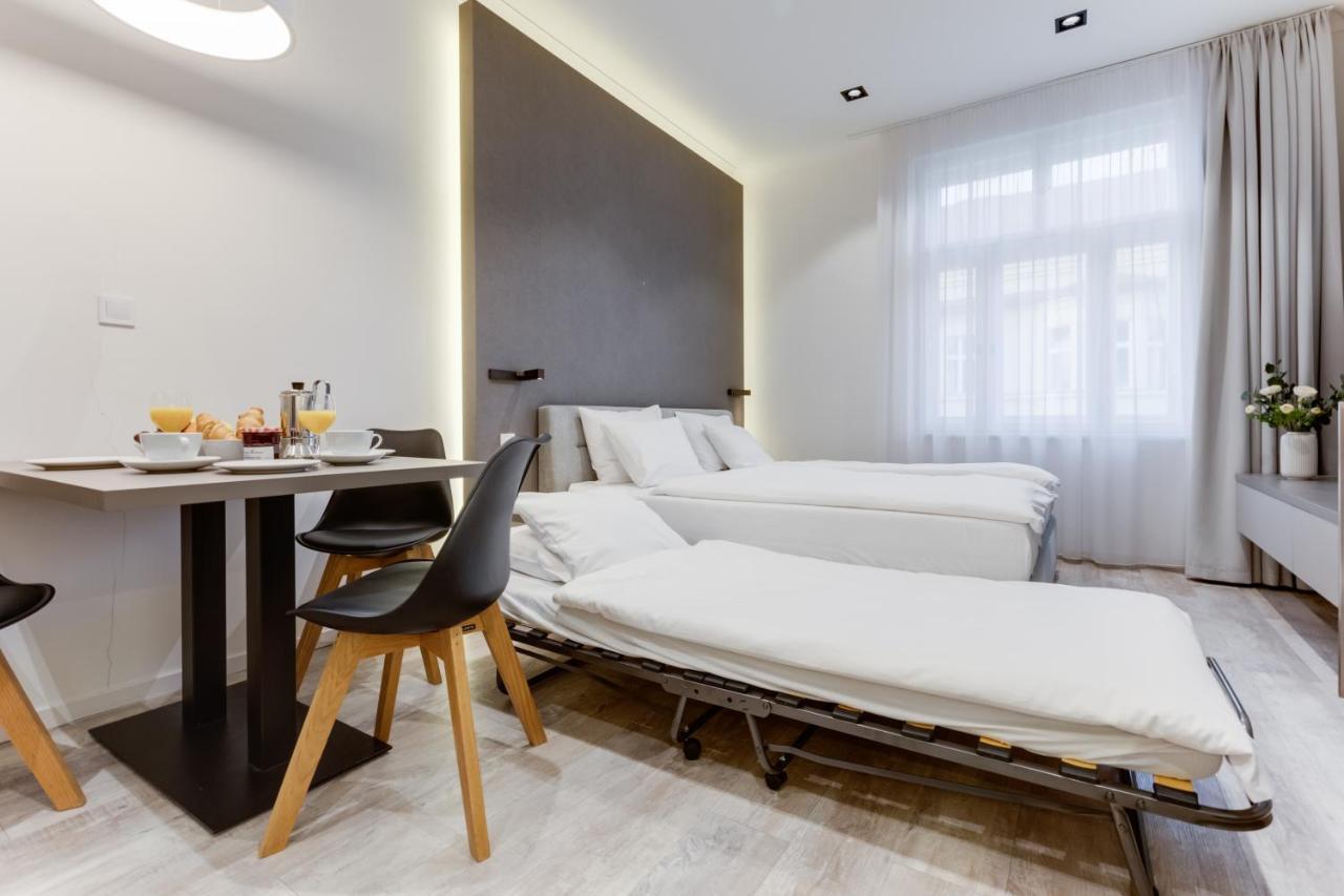 Lampi Aparthotel Praha Eksteriør bilde