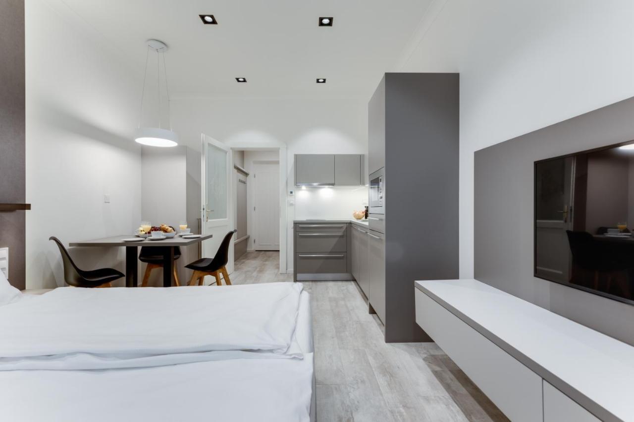 Lampi Aparthotel Praha Eksteriør bilde